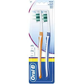 Oral B Classic Medium Twin Toothbrush